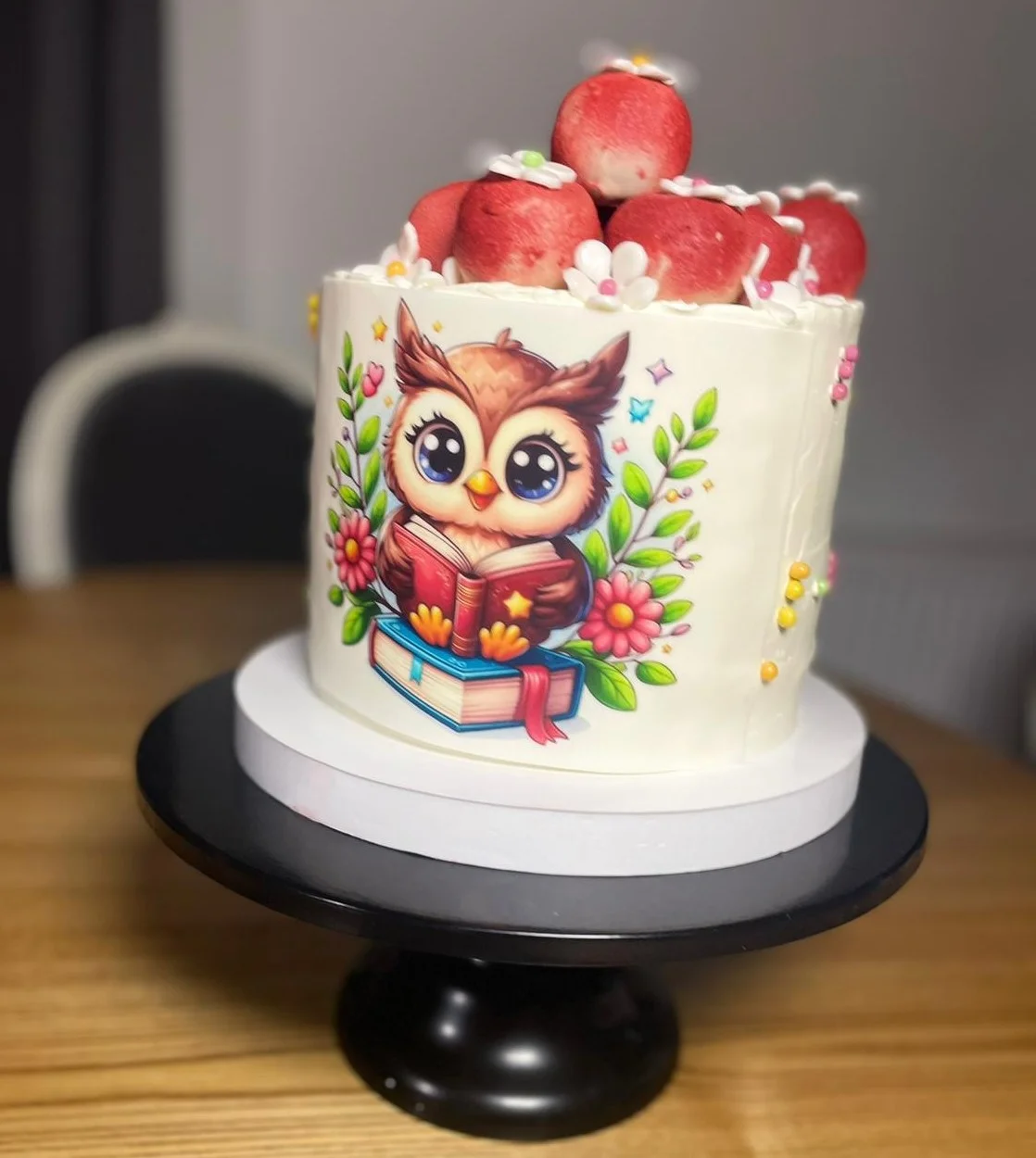 Tort urodzinowy z motywem sowy — Cake Time Cieszyn