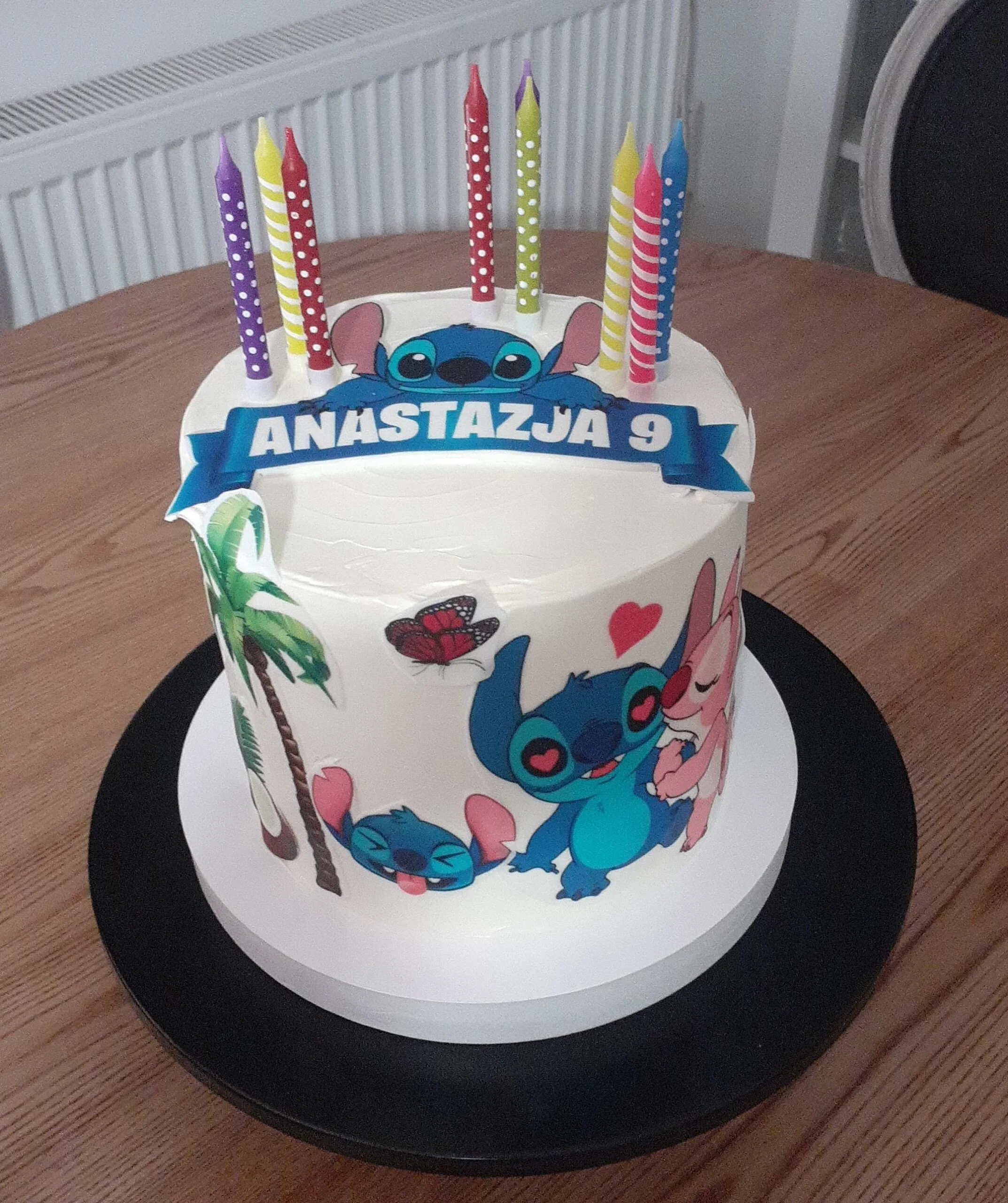 Tort urodzinowy z motywem Stitch dla dzieci — Cieszyn